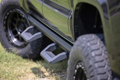 SR2 ADJUSTABLE ALUMINUM STEPS DOUBLE CAB | TOYOTA TACOMA (05-23)