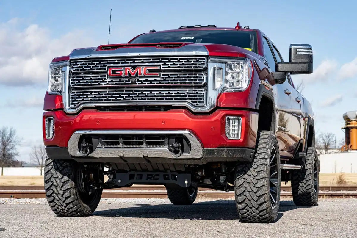 5 INCH LIFT KIT CHEVY/GMC 2500HD (20-24)