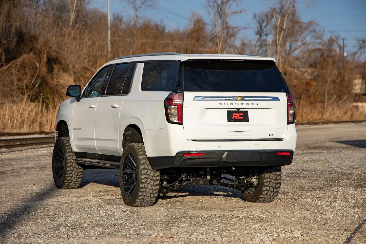 6 INCH LIFT KIT CHEVY/GMC SUV 1500 4WD (2021-2023)