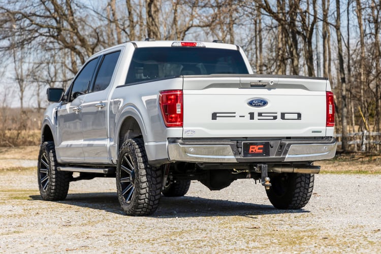 4 INCH LIFT KIT FORD F-150 2WD (2021-2023)