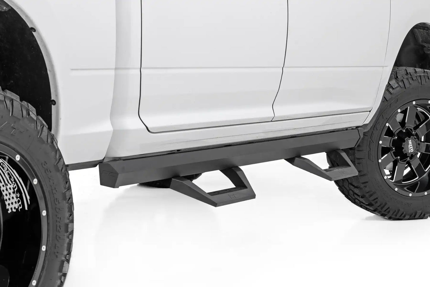 SRX2 ADJ ALUMINUM STEP CREW CAB | RAM 1500/2500/3500 2WD/4WD