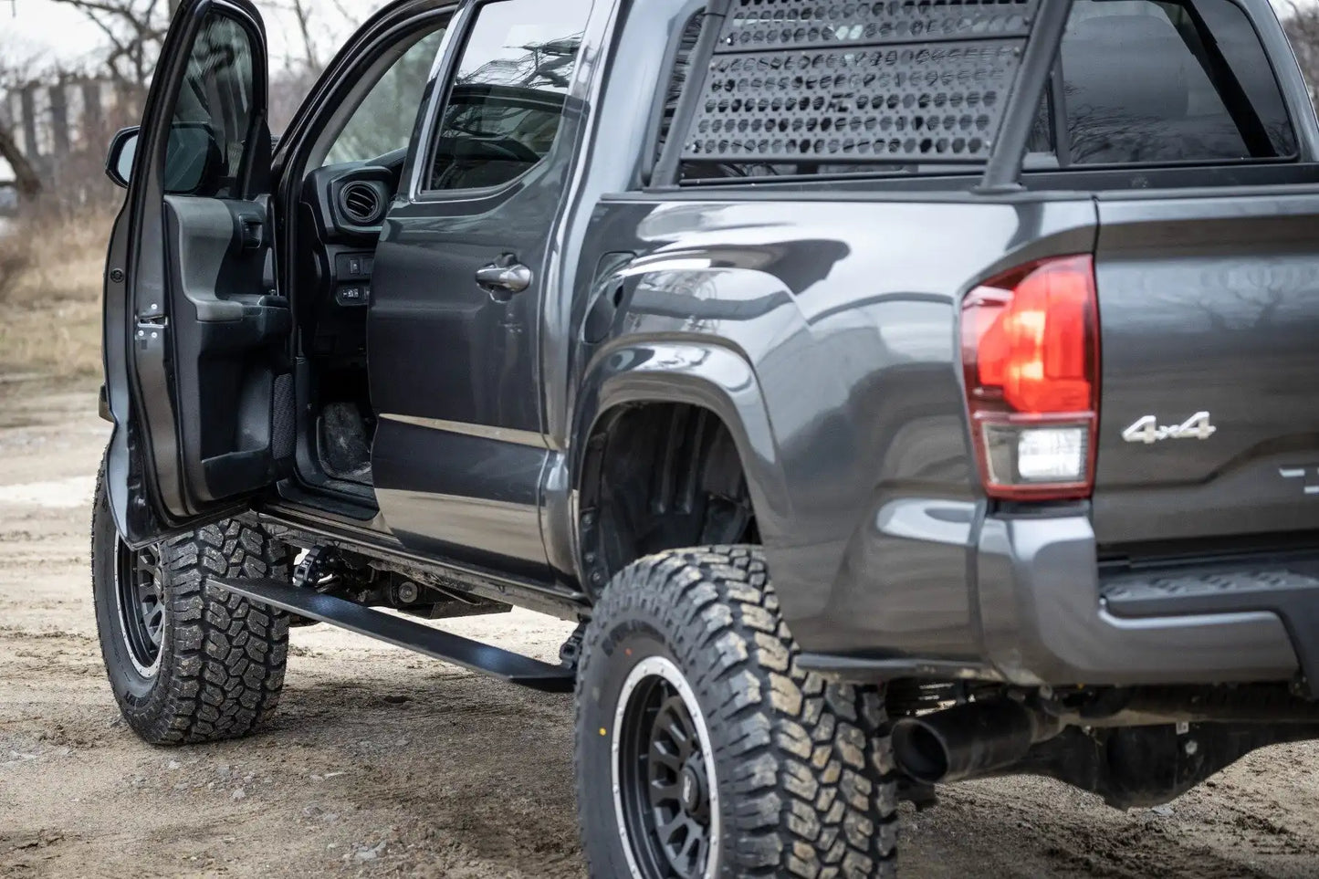 POWER RUNNING BOARDS LIGHTED | DOUBLE CAB | TOYOTA TACOMA (05-23)