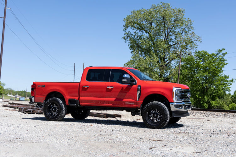 3 INCH LIFT KIT FORD SUPER DUTY 4WD (2023)