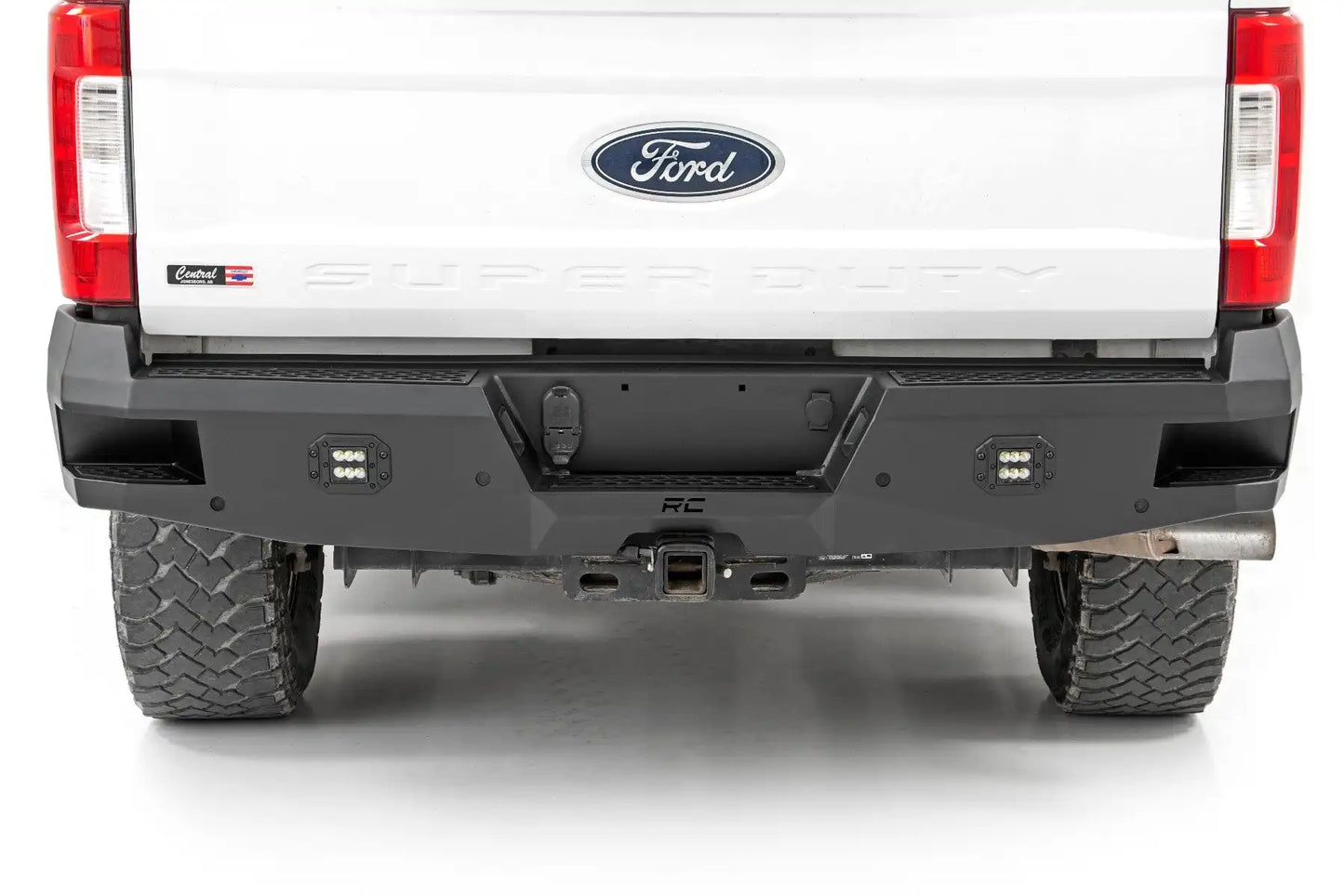 REAR BUMPER FORD F-250/F-350 SUPER DUTY 2WD/4WD (2017-2022)