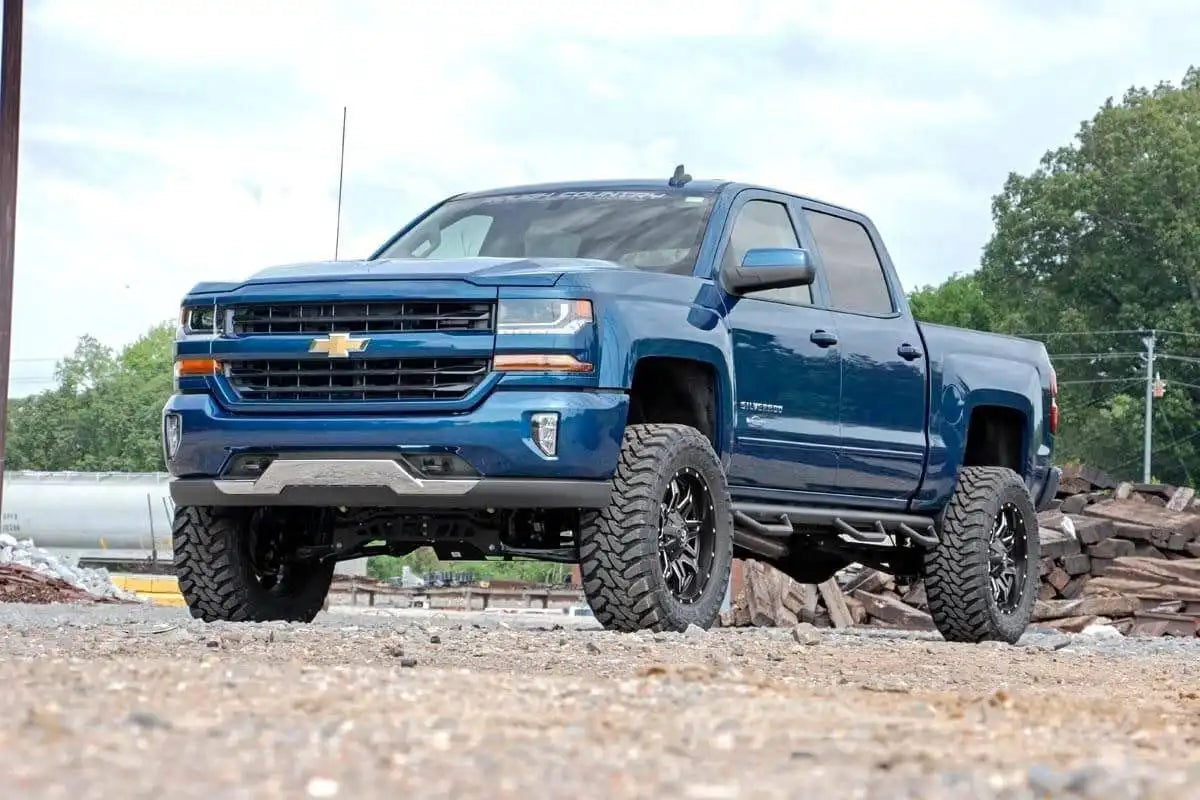 7 INCH LIFT KIT CHEVY/GMC 1500 2WD (2014-2018)