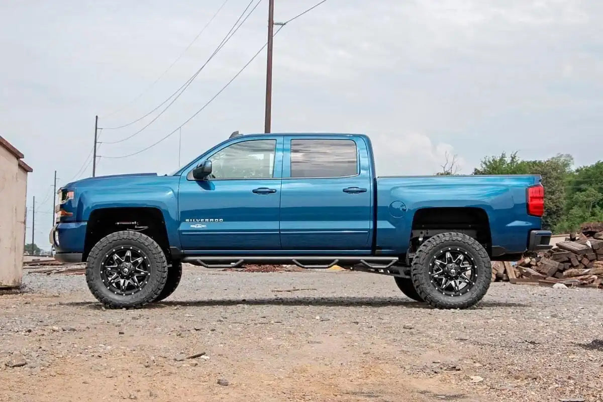 7 INCH LIFT KIT CHEVY/GMC 1500 2WD (2014-2018)