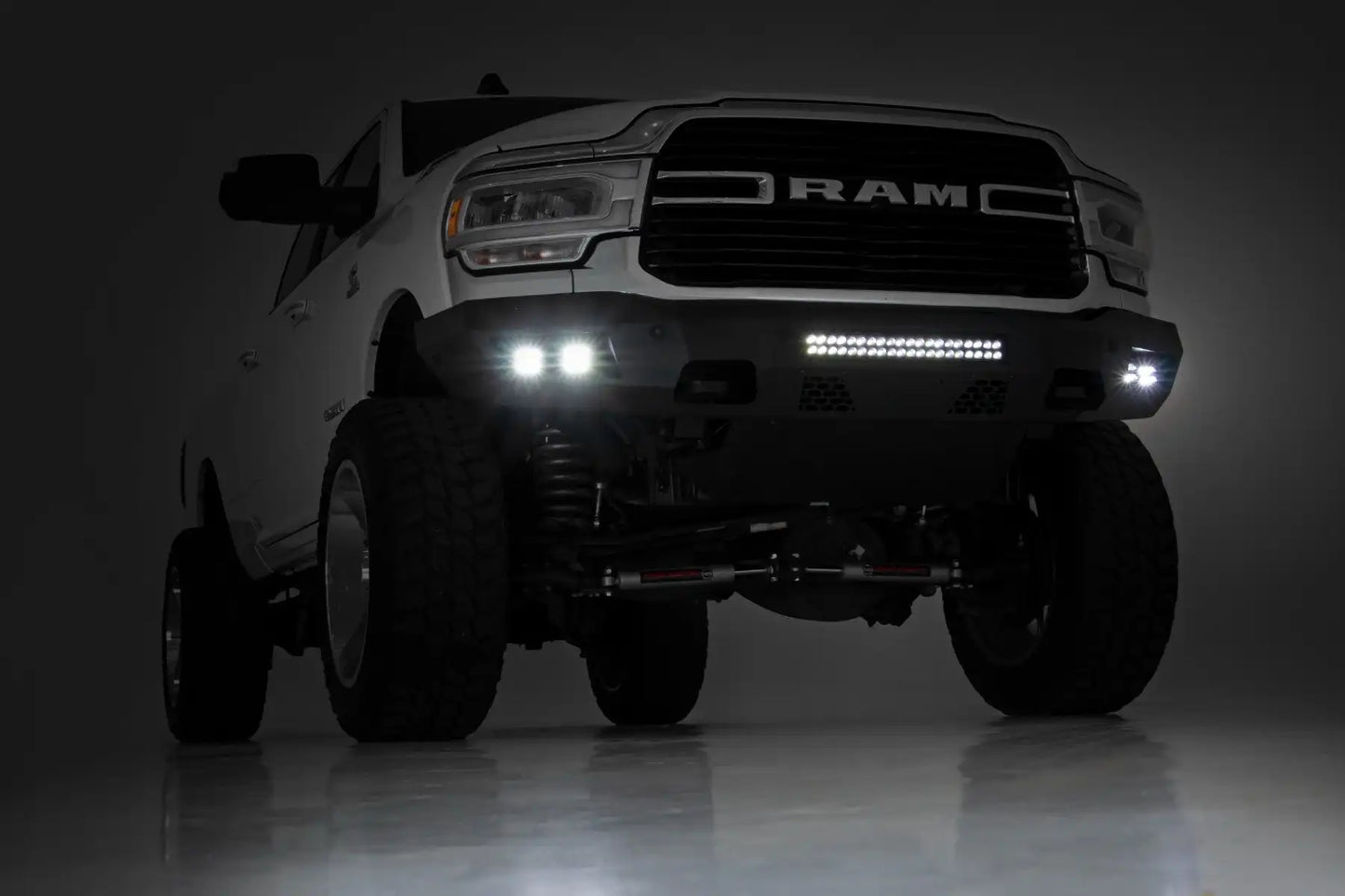 FRONT BUMPER RAM 2500 2WD/4WD (2019-2023)