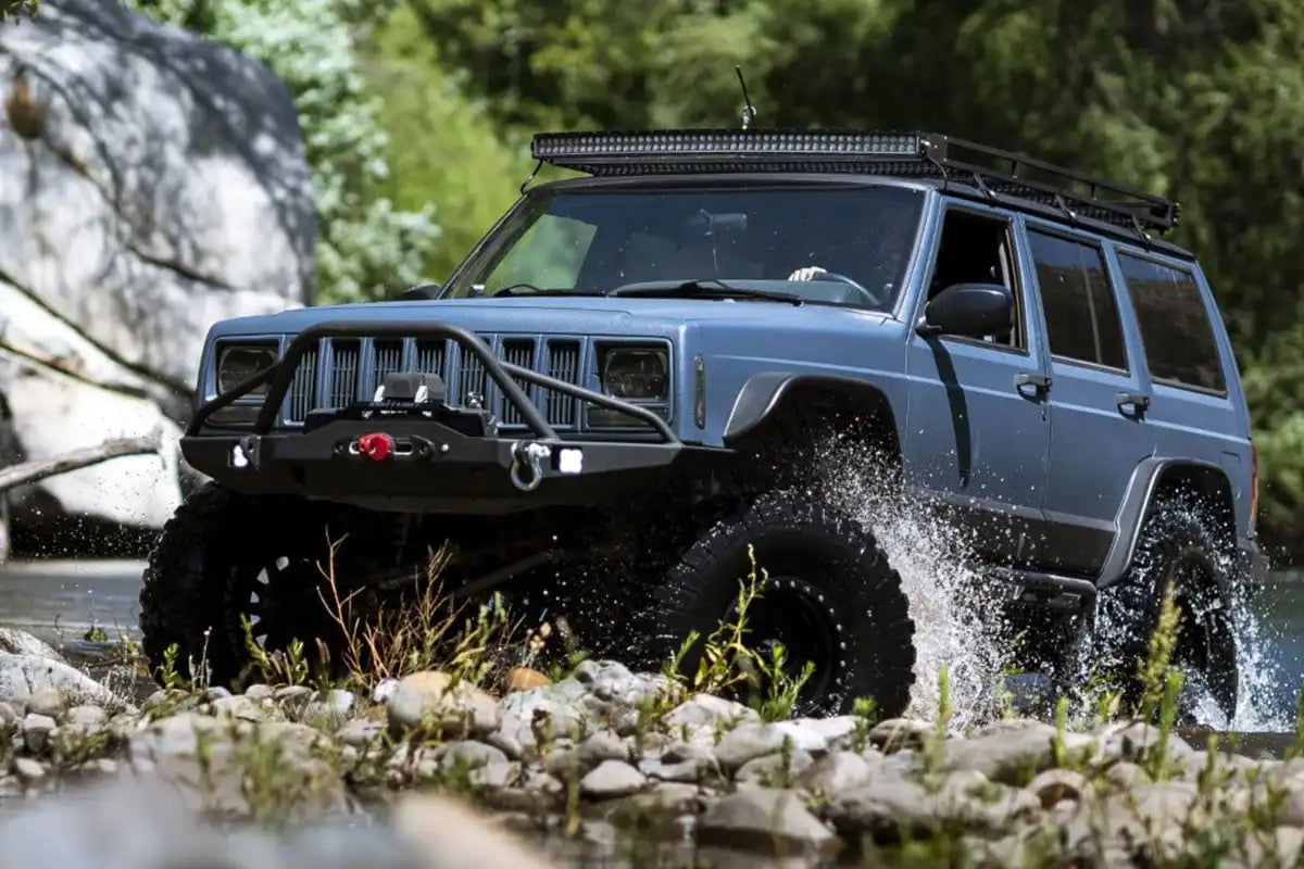 6.5 INCH LIFT KIT X-SERIES | JEEP CHEROKEE XJ 2WD/4WD (1984-2001)