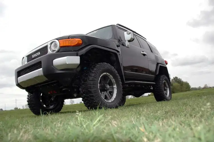 6 INCH LIFT KIT TOYOTA FJ CRUISER 2WD/4WD (2007-2009)